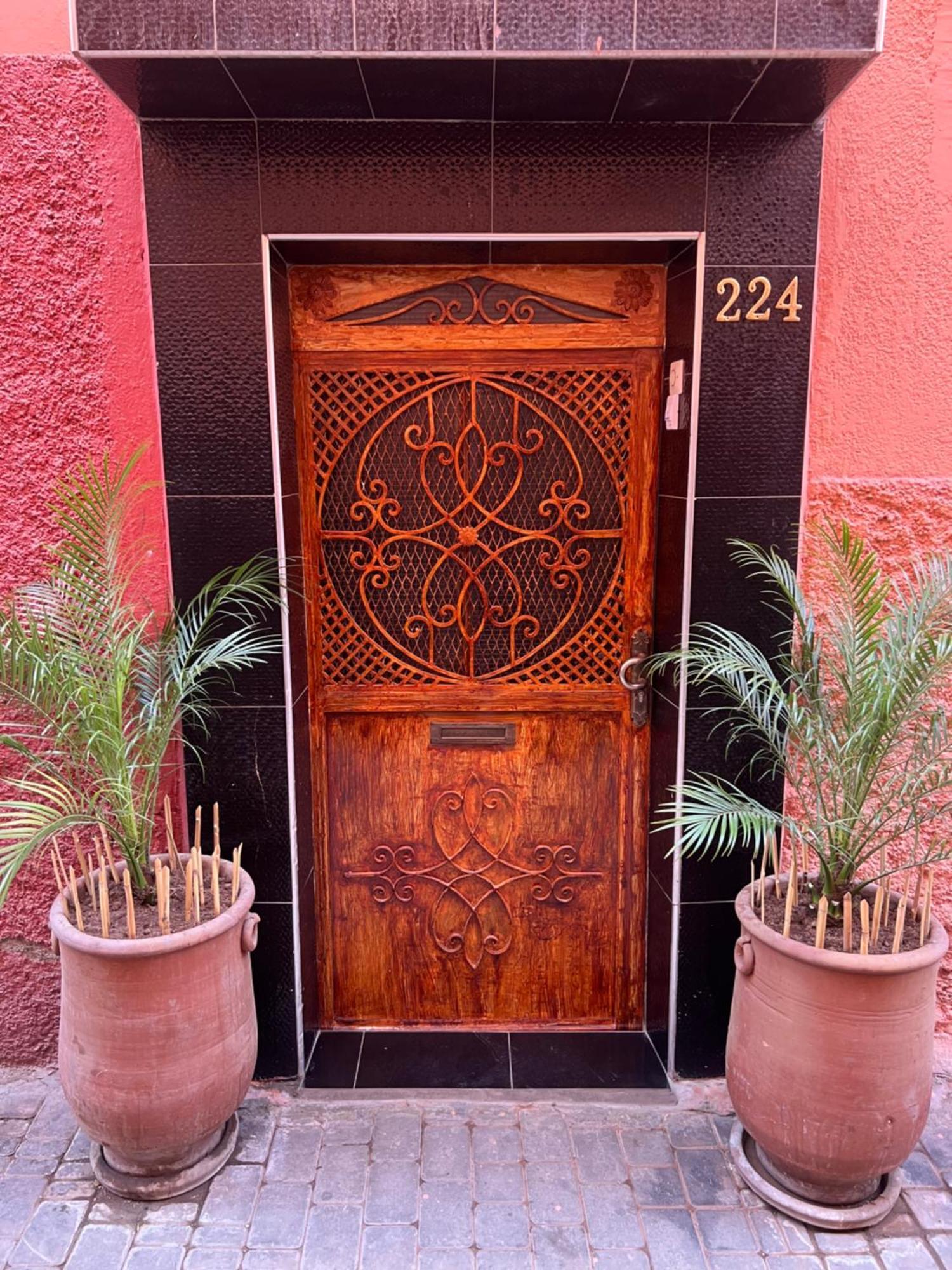 Riad Dar Lakbira Маракеш Екстериор снимка